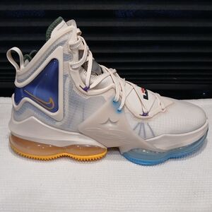 Nike Lebron X1X 19, Size 11